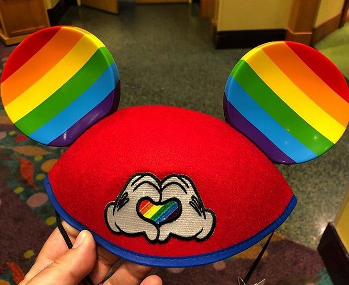 Disney lança orelhas LGBT do MIckey