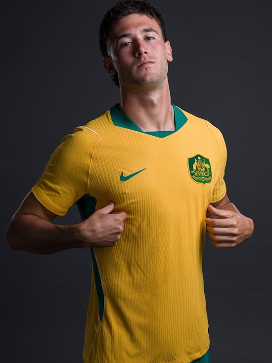 Alessandro Circati, jogador sarado e gato da Austrália