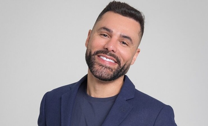 Rodrigo Sant'anna fala sobre ser gay