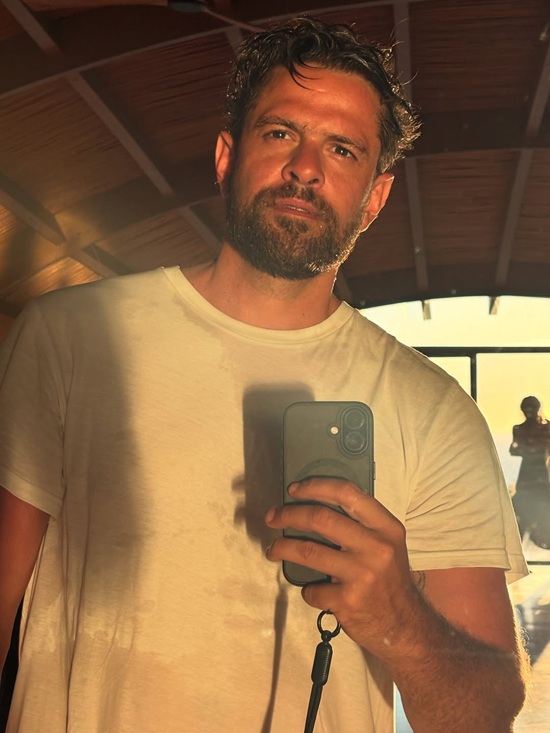 Alejandro Claveaux foi a cinemas gays e saunas