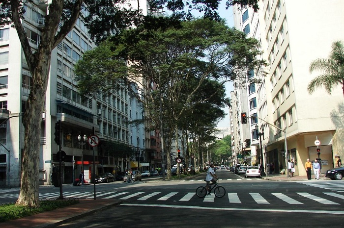 Quem foram os homens que dão nomes aos maiores points e ruas gays do Brasil? Avenida Doutor Vieira de Carvalho, em São Paulo