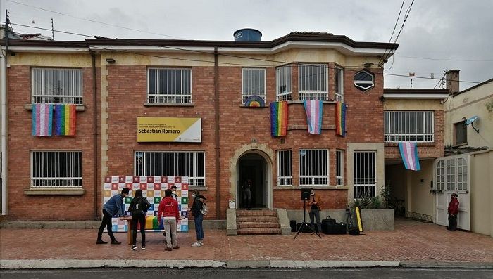 Biblioteca gay LGBT em Bogotá no bairro de Teusaquillo