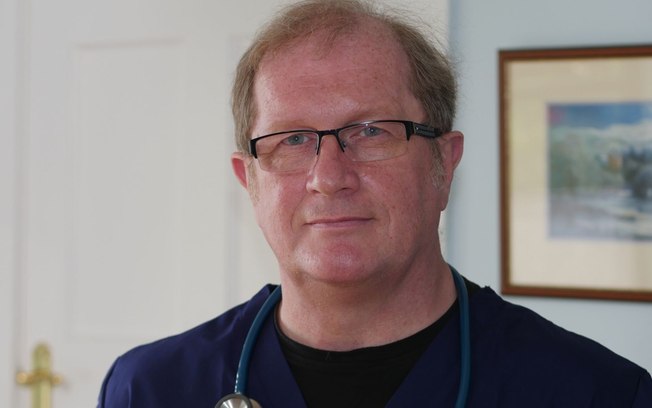 David Mackereth: médico perde emprego por transfobia na Inglaterra