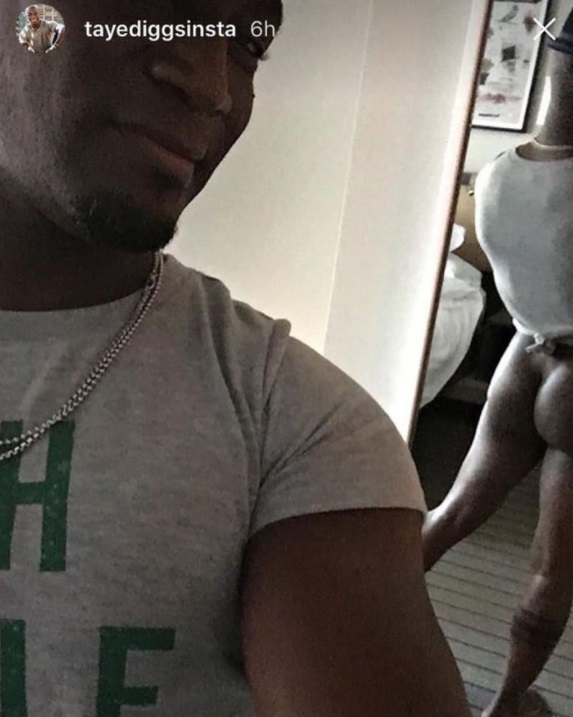 20 famosos que apareceram pelados em 2017: Taye Diggs