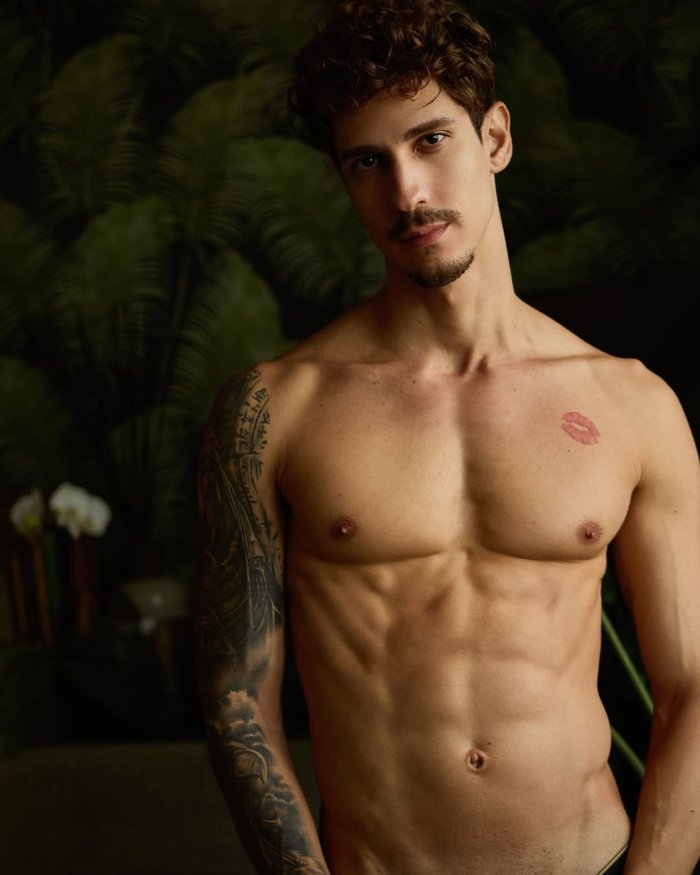 gabriel coimbra gay produtor dotado 