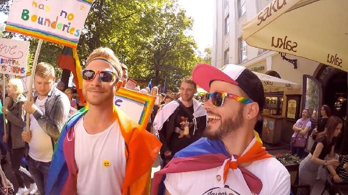 Estônia aprova casamento gay