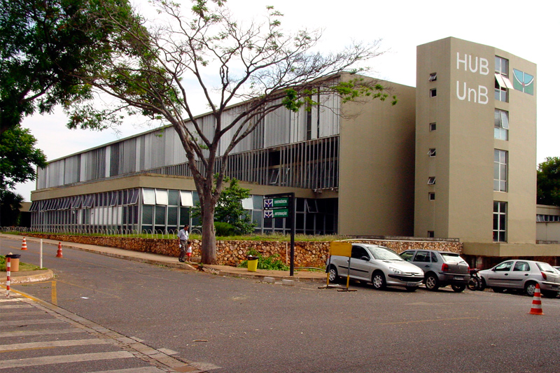 HUB passa a oferecer tratamento para HIV em Brasília