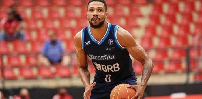 Jefferson Campos: jogador de basquete se assume gay