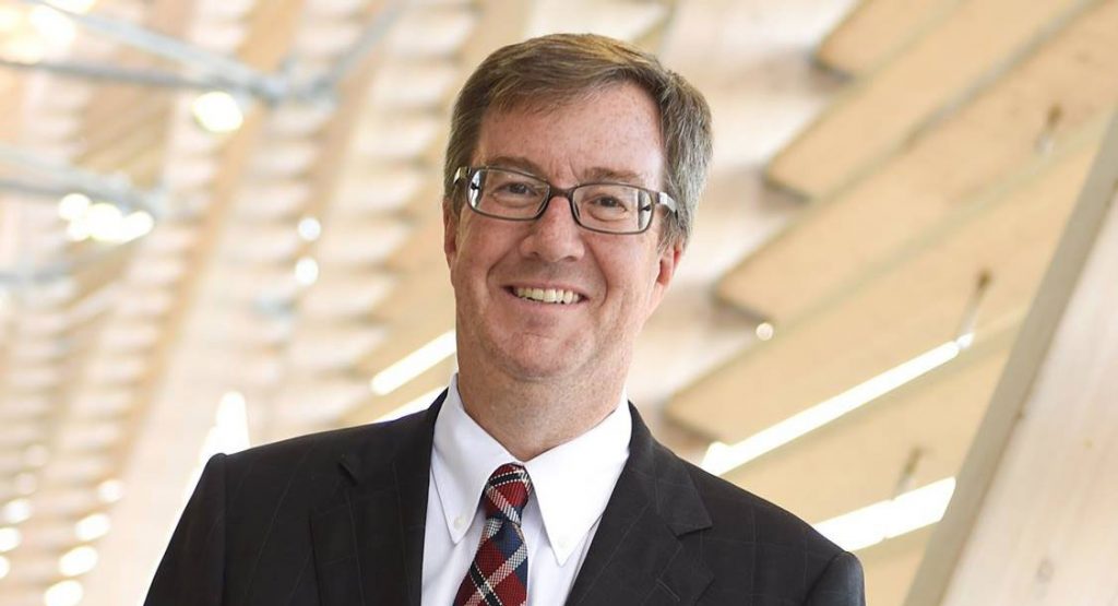 Jim Watson, prefeito de Ottawa, no Canadá, se assume gay