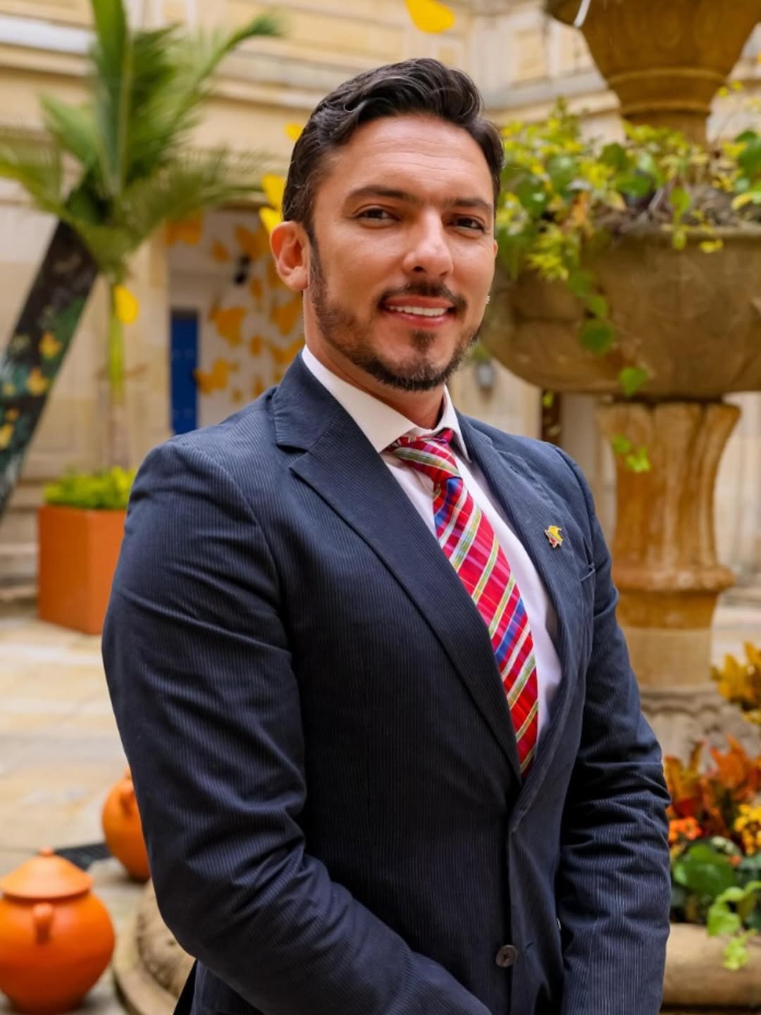 Juan Florián: ministro gay da Colômbia