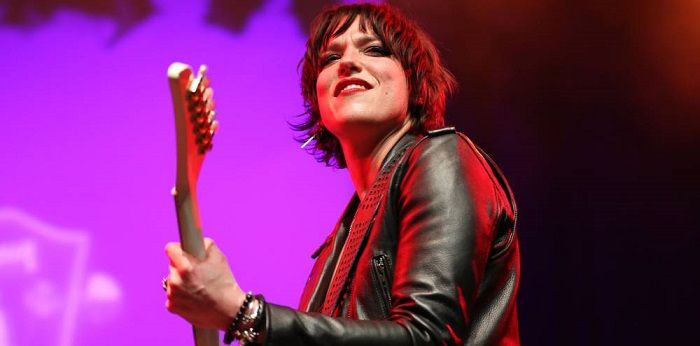 Lzzy Hale se assume bissexual