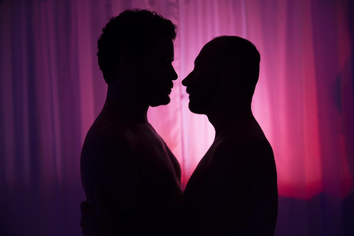 Peça 'Manhã', do grupo Domo, encerra temporada em Brasília e fala sobre relacionamento gay