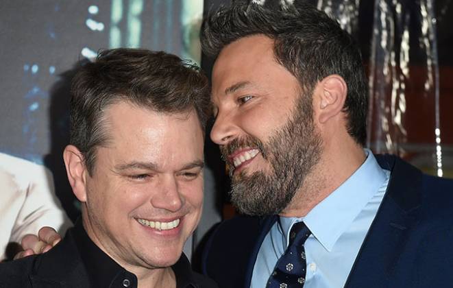 Ben Affleck e Matt Damon: beijo gay entre atores foi cortado em 'O Último Duelo'