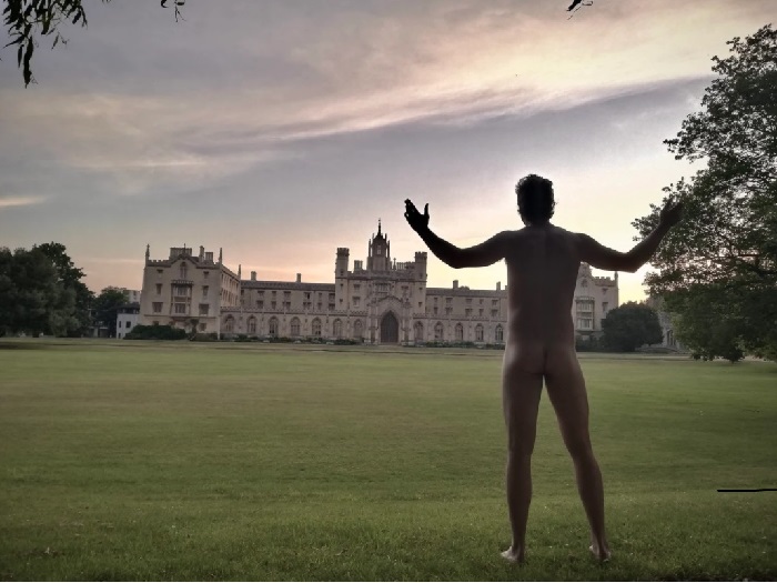 Melhor bunda de homem da Universidade de Cambridge: concurso