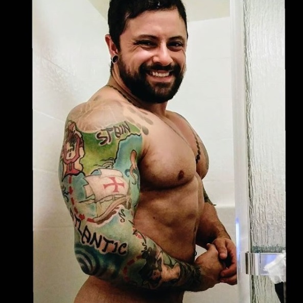 Paulo Batista: FTM, homem trans saradão musculoso faz sucesso no Instagram