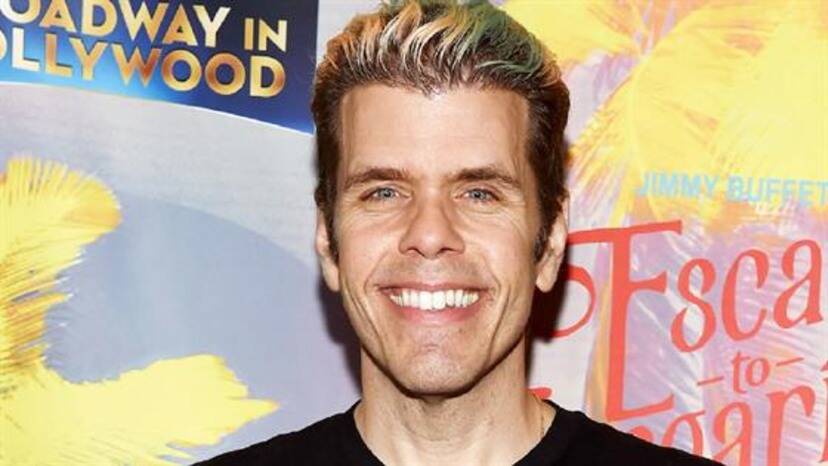 Perez Hilton se arrepende de tirar gays do armário