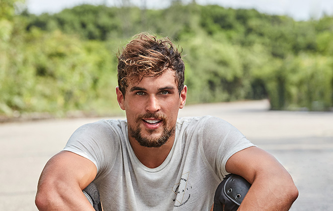 Felipe Roque terá cenas quentes de sexo gay em novo filme