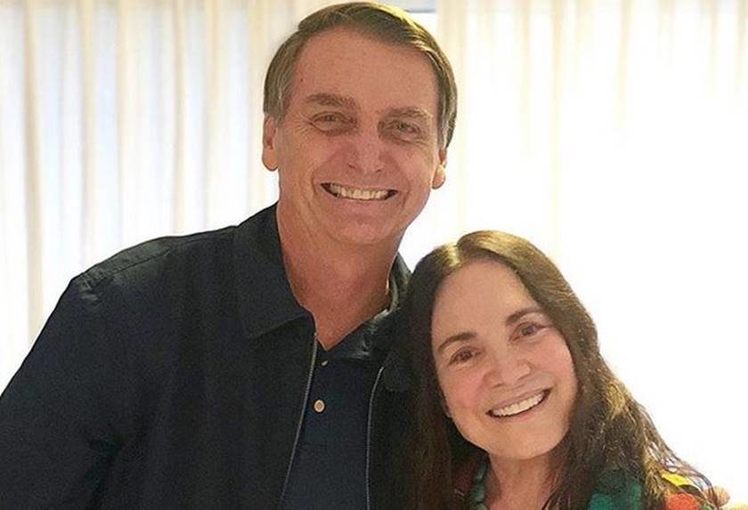 Para Regina Duarte, homofobia de Bolsonaro 'é da boca pra fora'