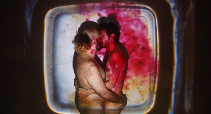 Estreia: filme fala de gay em busca de sexo no auge da pandemia