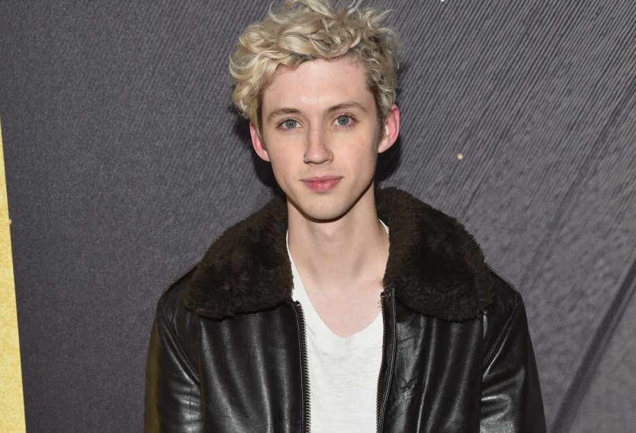 Ícone passivo? Troye Sivan diz que não se reduz a isso
